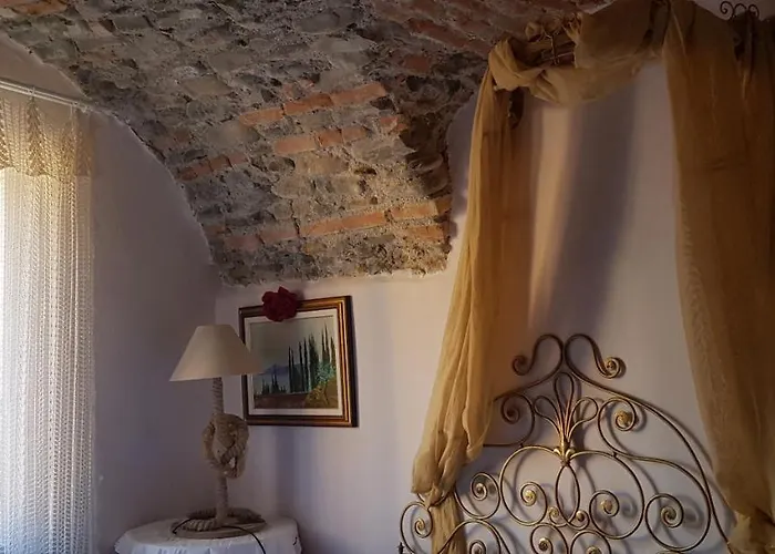 L'antica Torre アパート