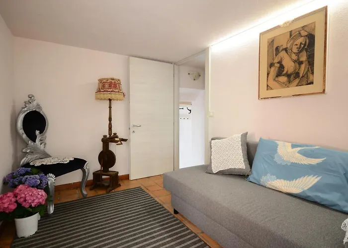 L'antica Torre Дольчеаккуа